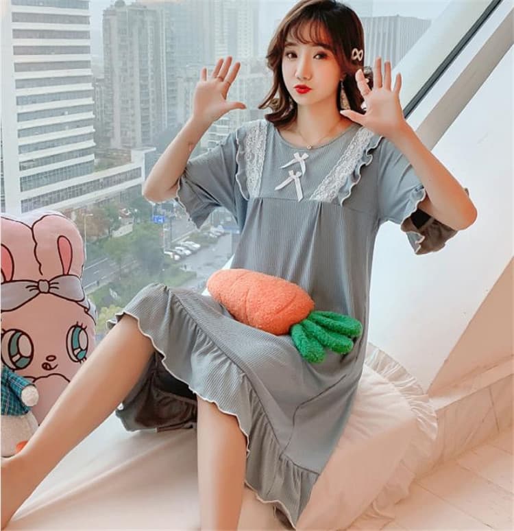 ブラトップ 胸元パッド付き薄手半袖ワンピース 夏用妊婦服寝間着