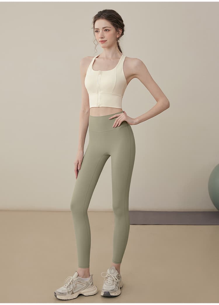 ブラトップ フロントファスナー式美姿勢ブラトップ