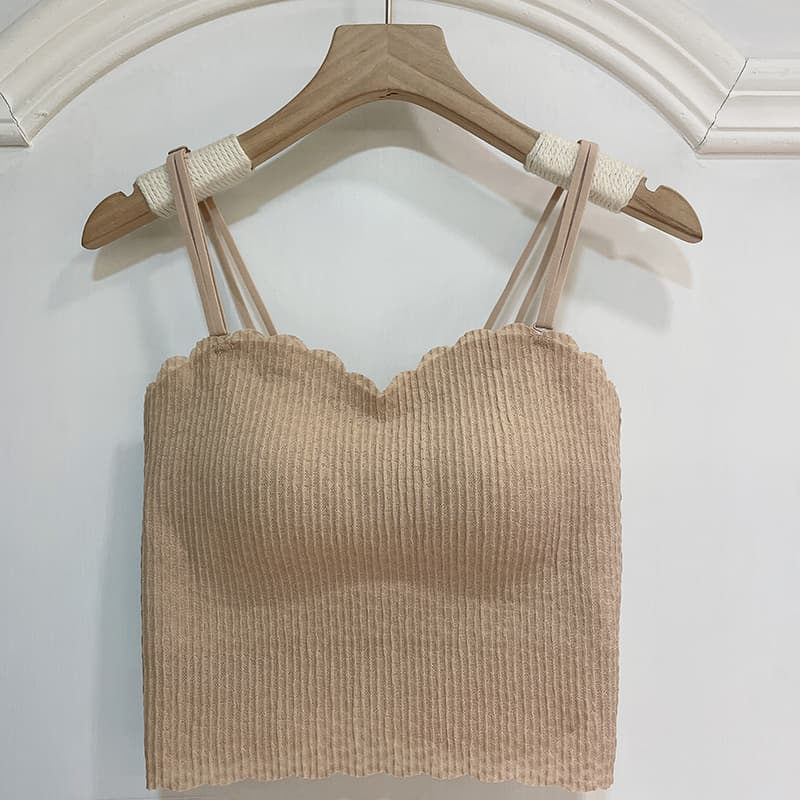 華やか刺繍レースブラトップ