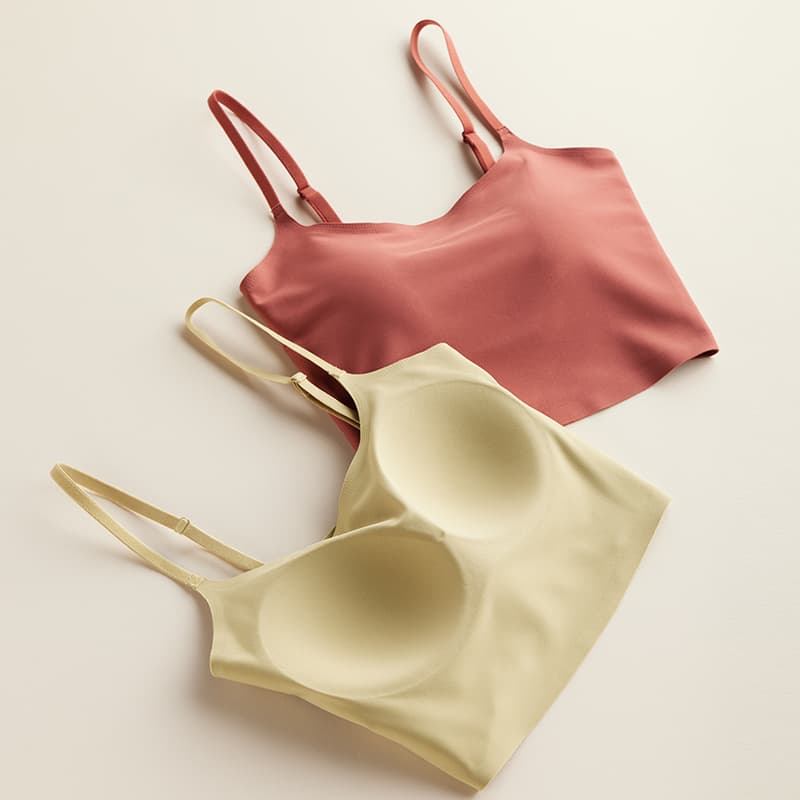 シンプル美シルエットブラトップ