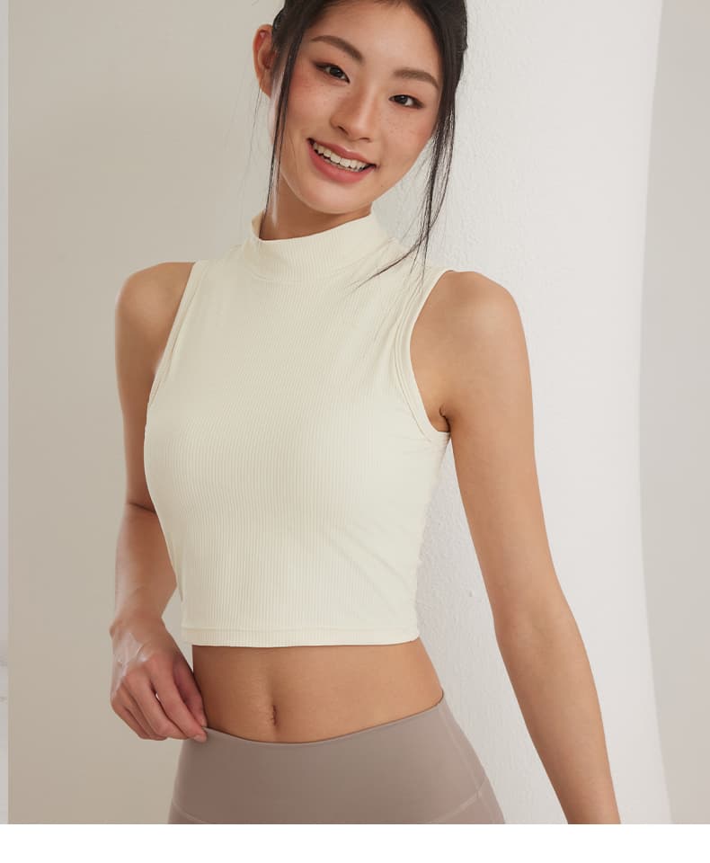 ブラトップ すっきりネックリブ編みブラトップ