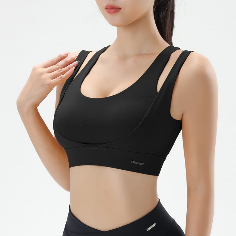 ブラトップ やさしく包む二重肩紐ブラトップ