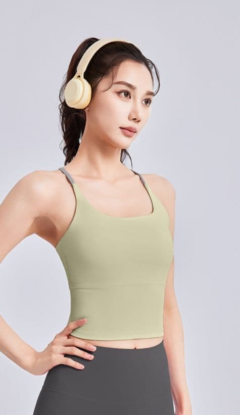 ブラトップ なめらか美胸ブラトップタンクトップ