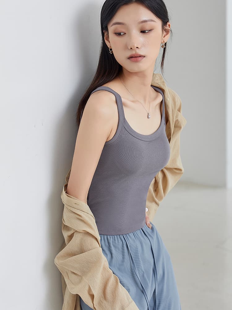 ブラトップ なめらか美姿勢ブラトップタンクトップ