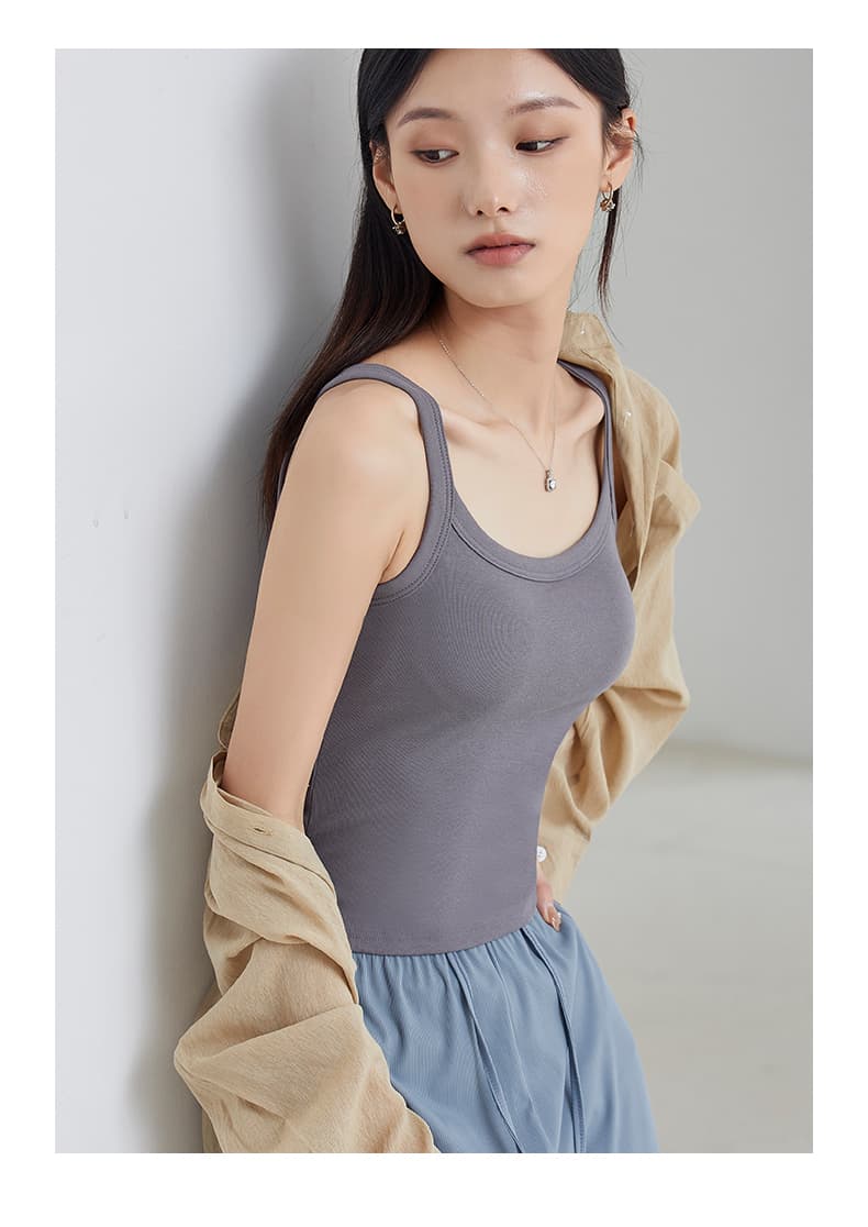 ブラトップ なめらか美姿勢ブラトップタンクトップ