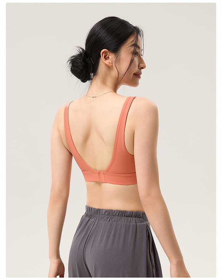 ブラトップ シンプル美胸ブラトップタンクトップ