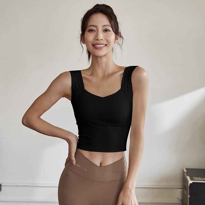 ブラトップ ブラトップ しなやかハートカット美胸タンクトップ